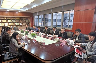 嘉興市經(jīng)開區(qū)、黑龍江省黑河市領(lǐng)導(dǎo)一行考察我司