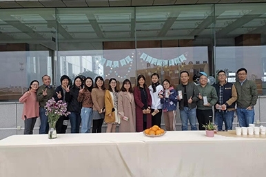 小游戲 聚人心 ——記匯信集團(tuán)11月生日會